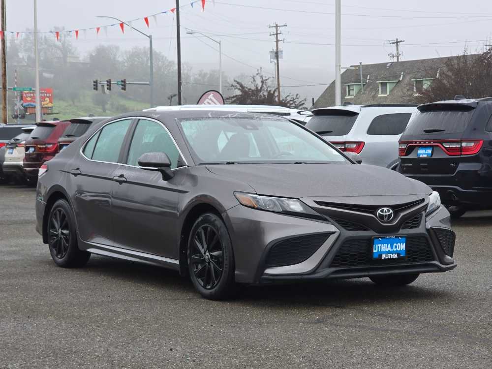 Thumbnail: 2021 Toyota Camry - 7