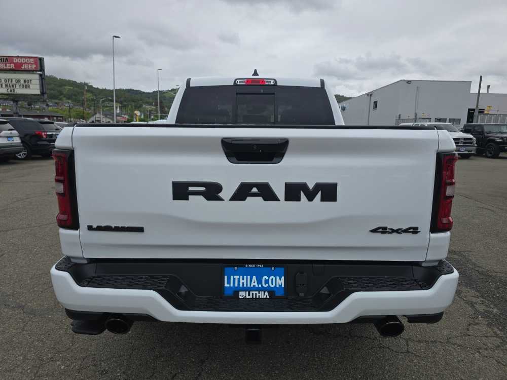 Thumbnail: 2026 RAM 1500 - 4