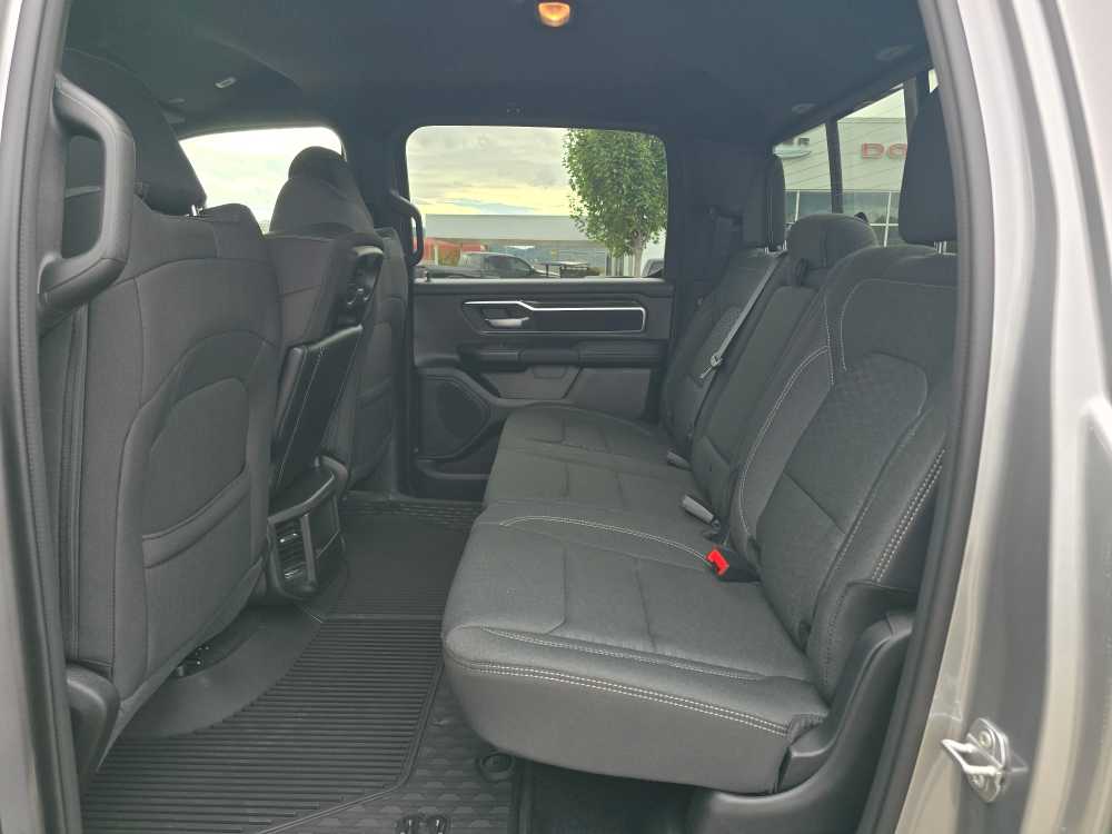 Thumbnail: 2026 RAM 1500 - 17