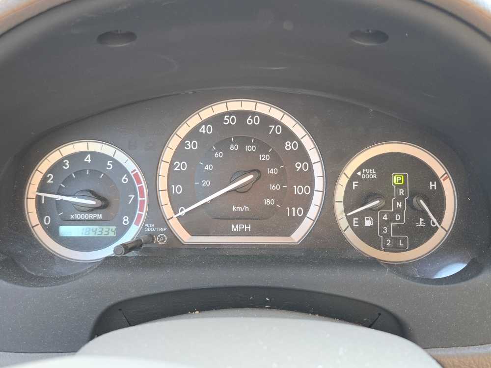 Thumbnail: 2004 Toyota Sienna - 7