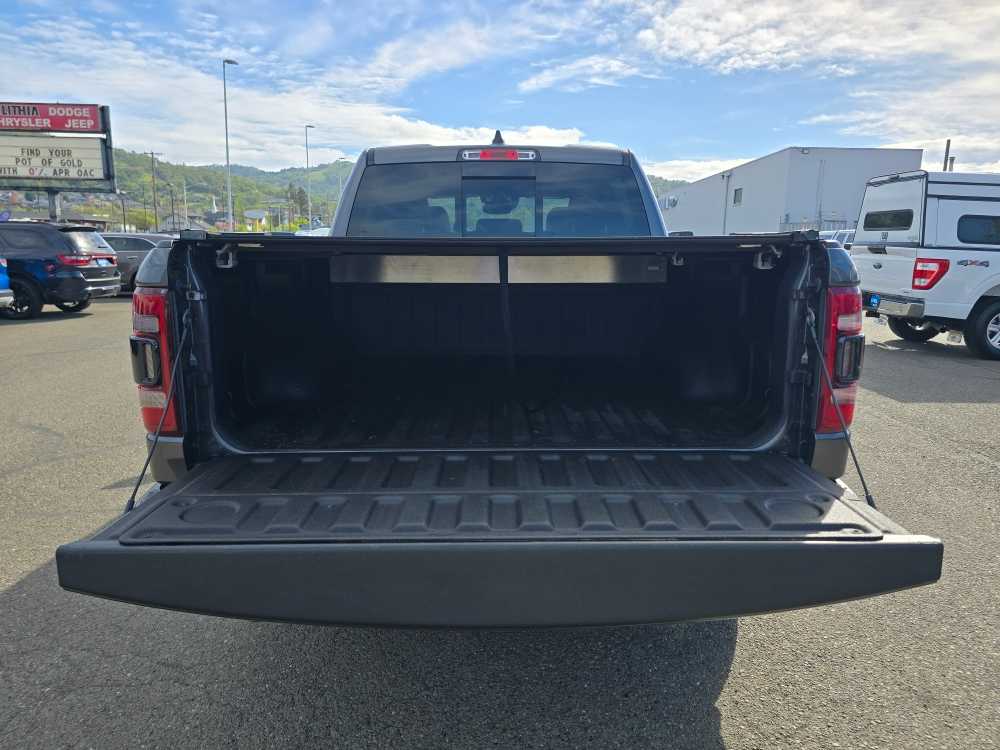 Thumbnail: 2019 RAM 1500 - 19