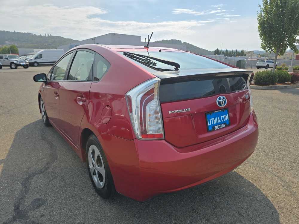 Thumbnail: 2014 Toyota Prius - 3
