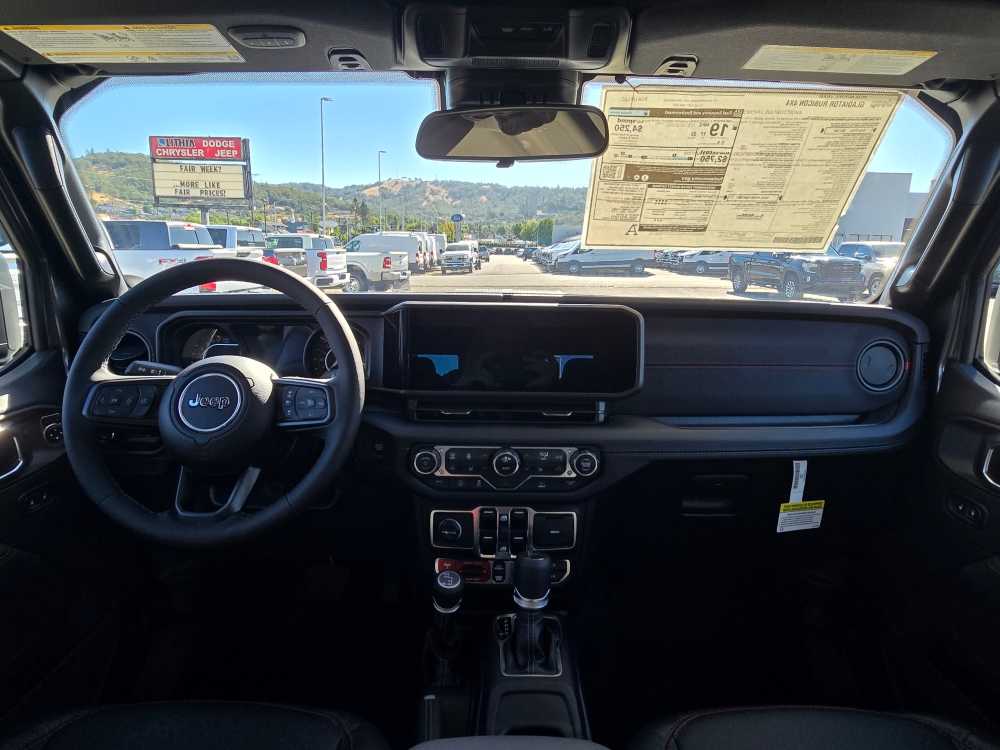 Thumbnail: 2025 Jeep Gladiator - 15