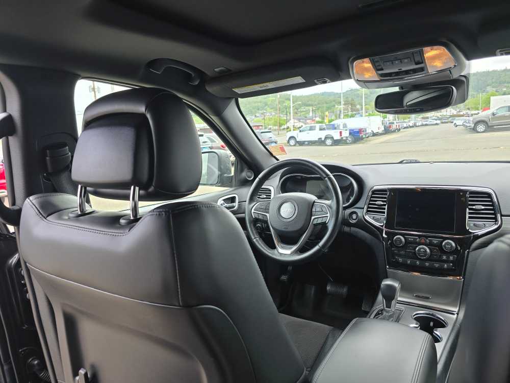 Thumbnail: 2021 Jeep Grand Cherokee - 9