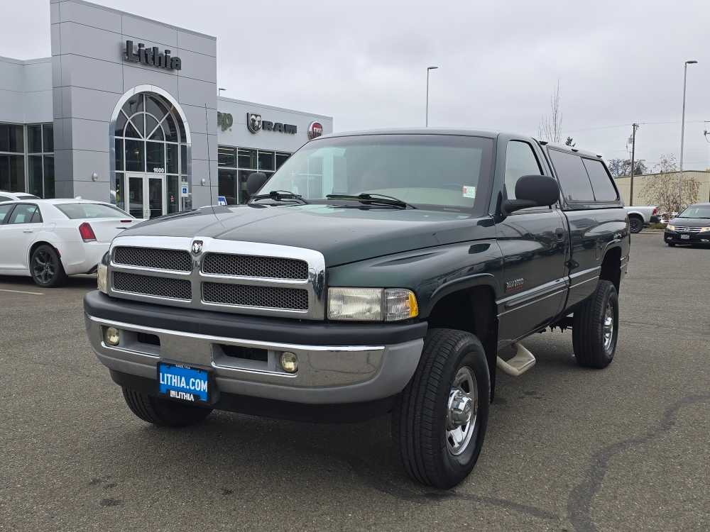 2001 Dodge Ram Pickup ST's photo