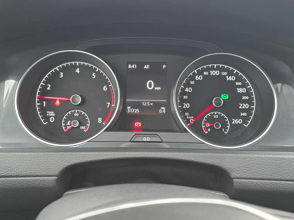 Thumbnail: 2018 Volkswagen Golf - 20