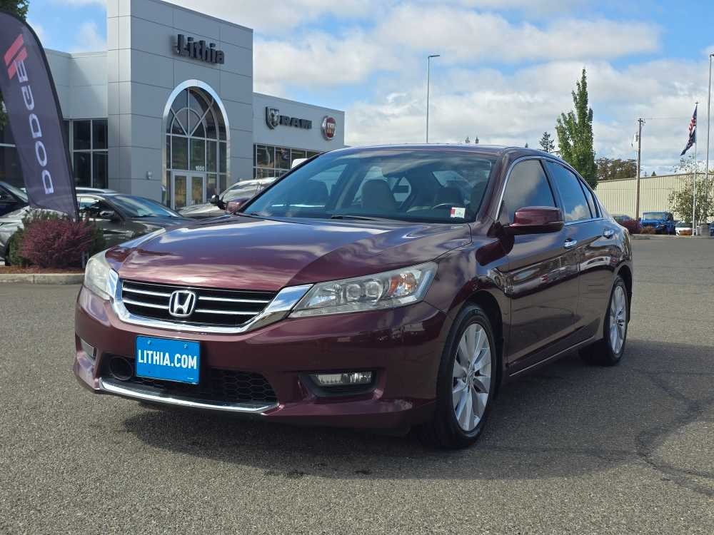Used 2015 Honda Accord Touring with VIN 1HGCR3F97FA026240 for sale in Roseburg, OR