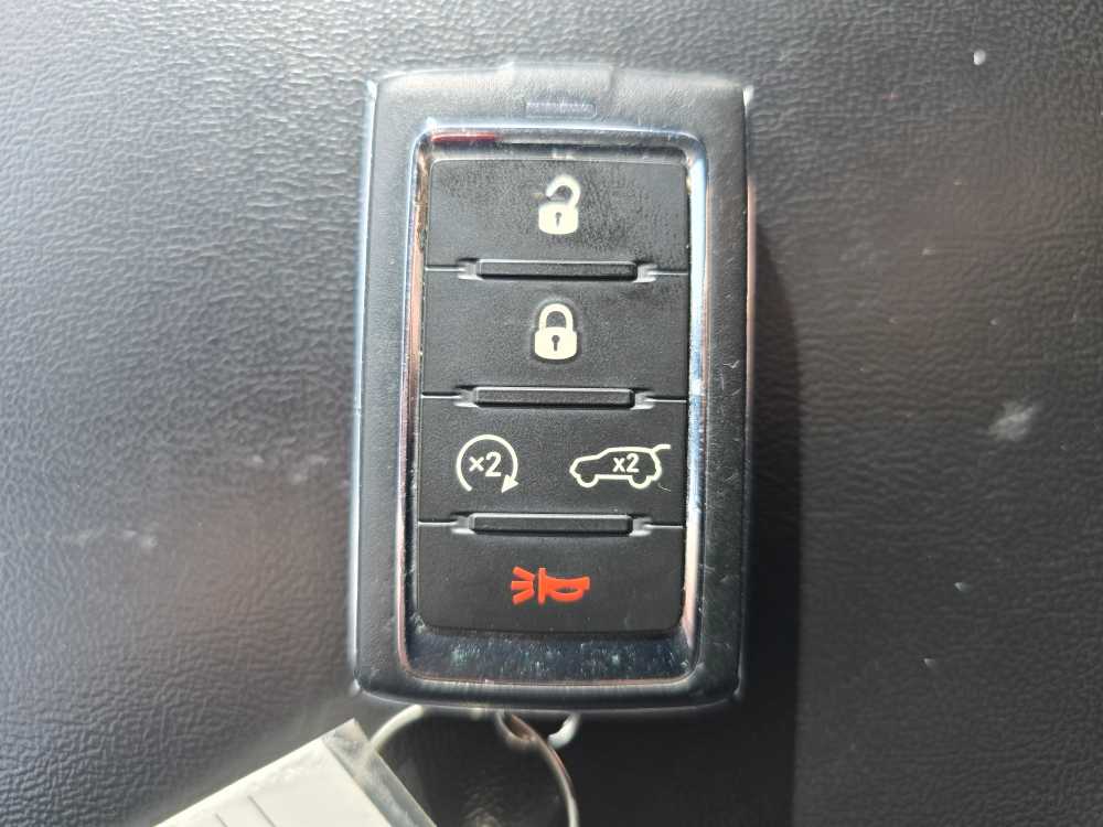 Thumbnail: 2023 Jeep Grand Cherokee - 22