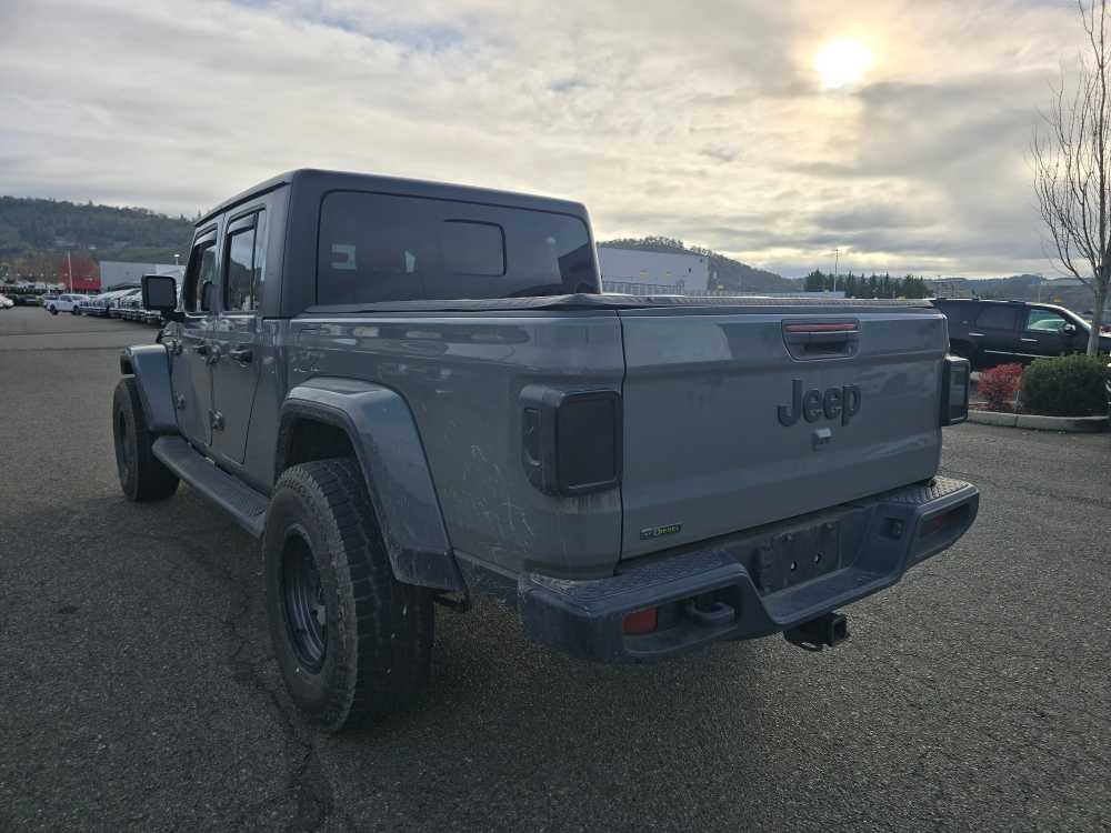 2023 Jeep Gladiator Sport photo 2