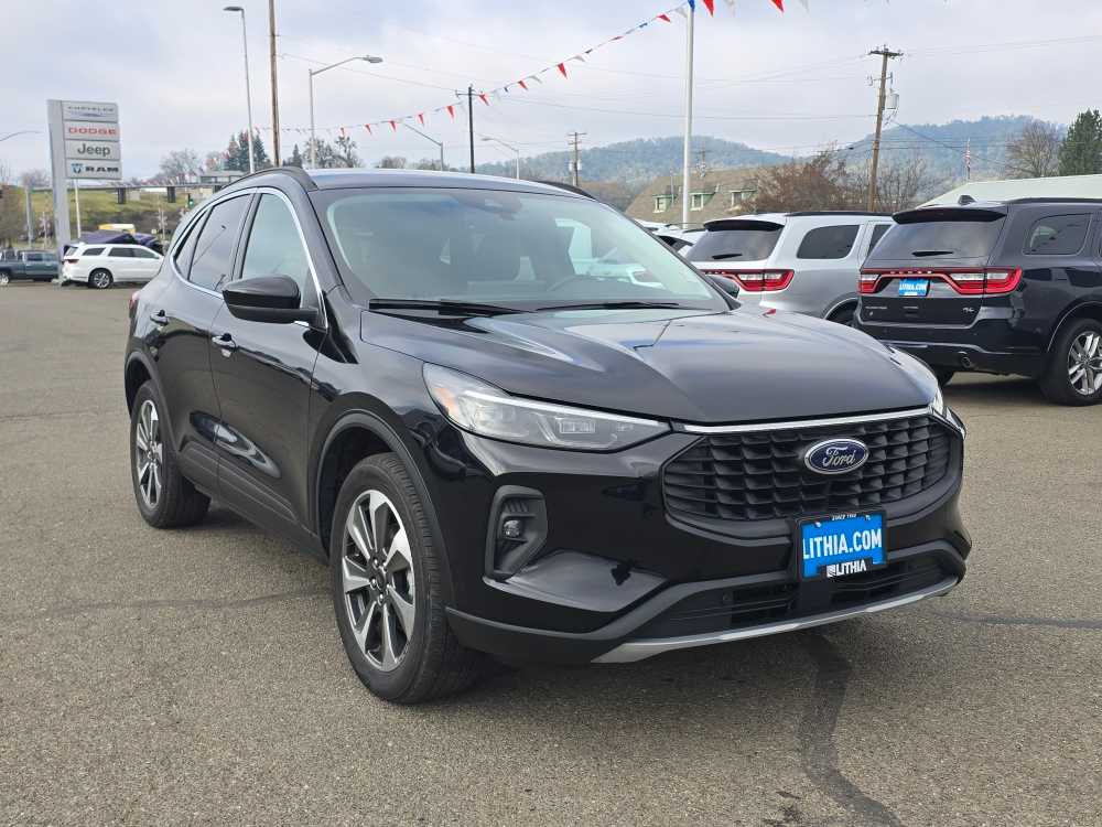 Thumbnail: 2025 Ford Escape - 7