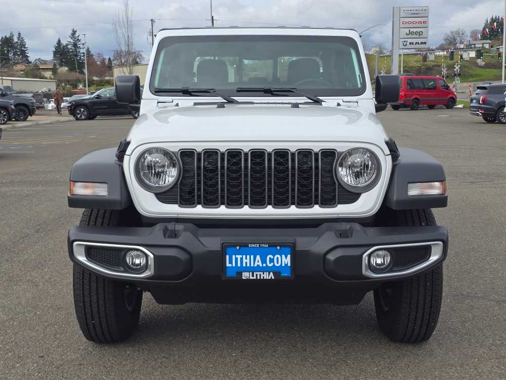 Thumbnail: 2026 Jeep Gladiator - 8