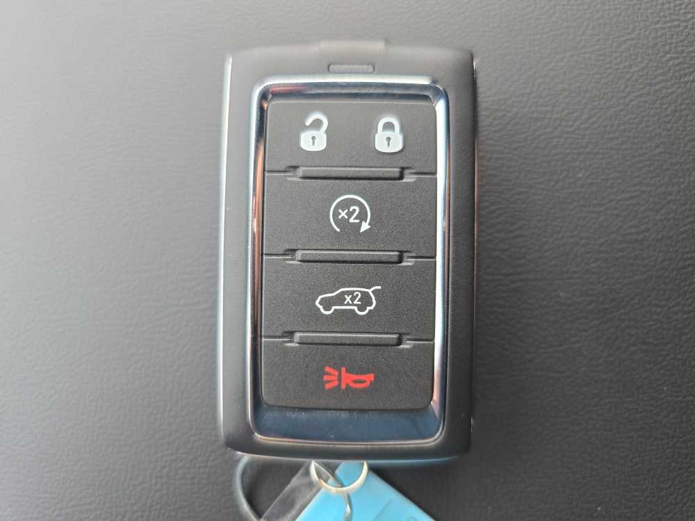 Thumbnail: 2025 Jeep Grand Cherokee - 21