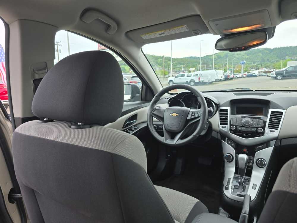 Thumbnail: 2014 Chevrolet Cruze - 11