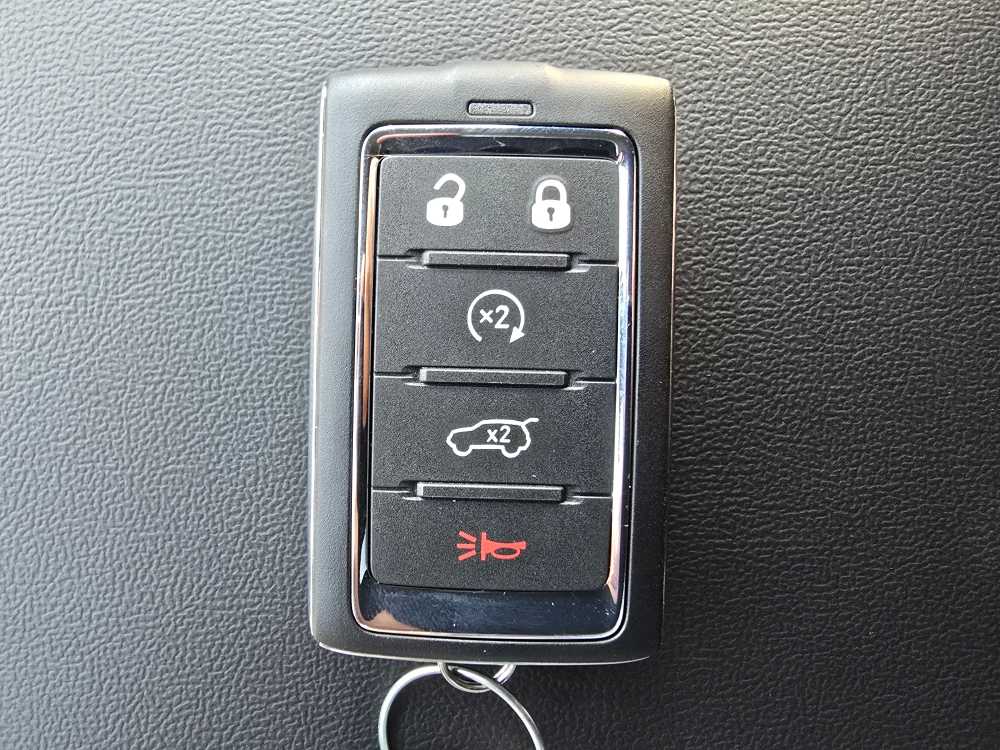 Thumbnail: 2025 Jeep Grand Cherokee - 21