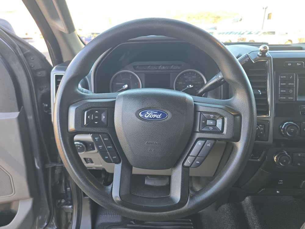 Thumbnail: 2019 Ford F-350 - 12