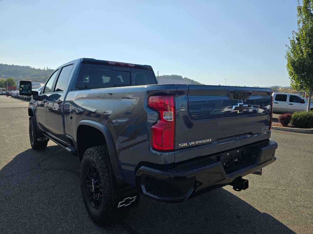 Thumbnail: 2024 Chevrolet Silverado 2500 - 2
