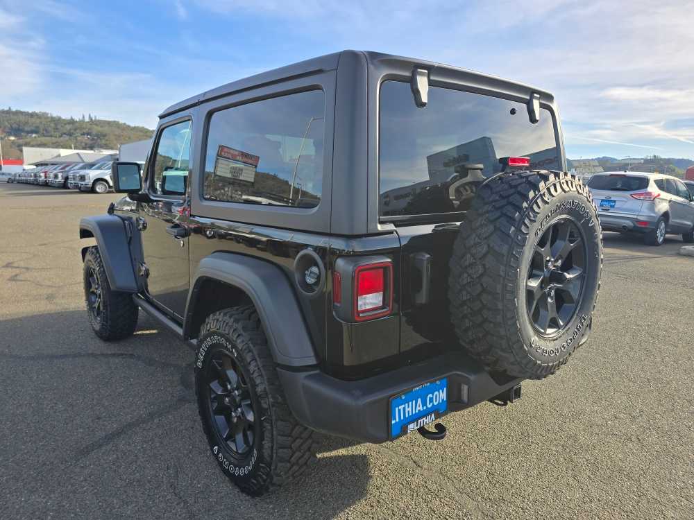 Thumbnail: 2023 Jeep Wrangler - 3