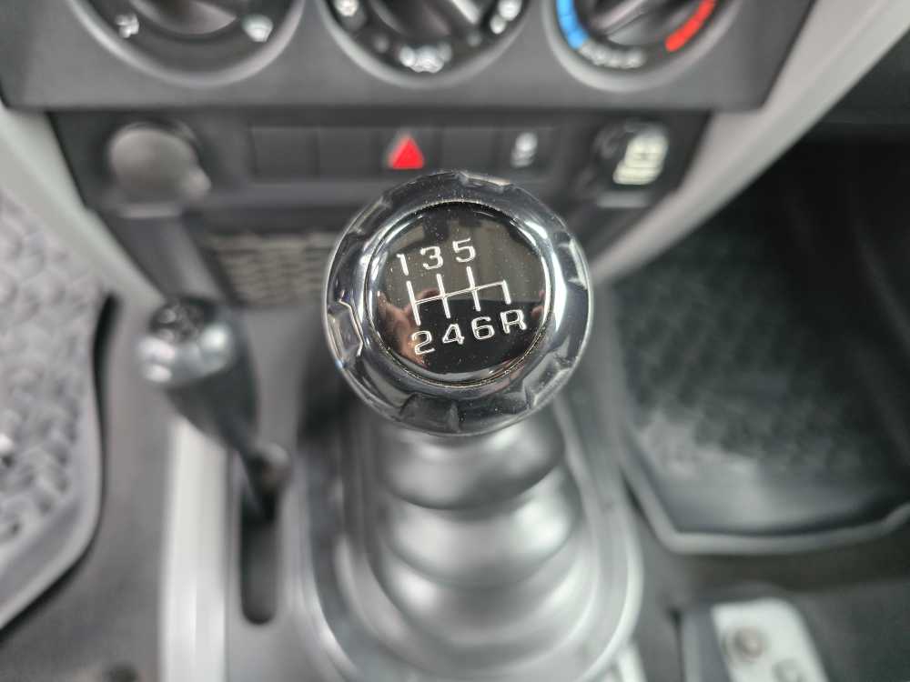 Thumbnail: 2010 Jeep Wrangler - 14