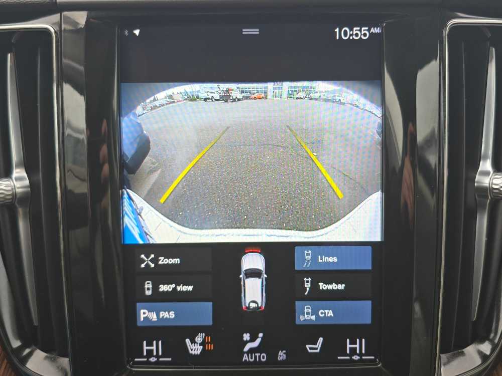 Thumbnail: 2021 Volvo XC60 - 19