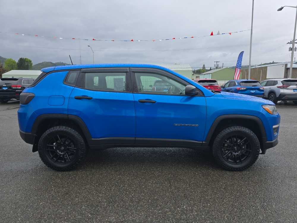 Thumbnail: 2019 Jeep Compass - 6