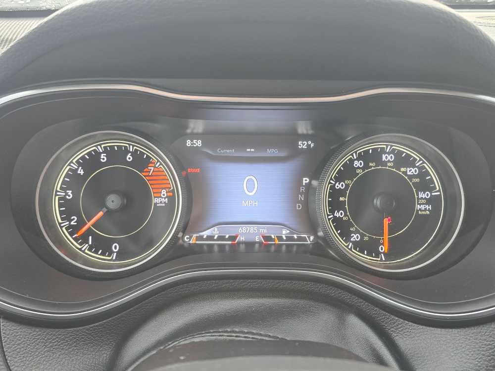 Thumbnail: 2020 Jeep Cherokee - 7