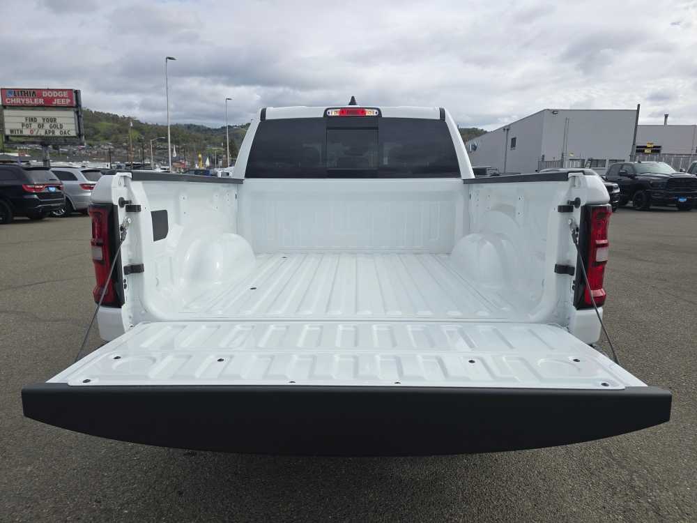 Thumbnail: 2026 RAM 1500 - 20