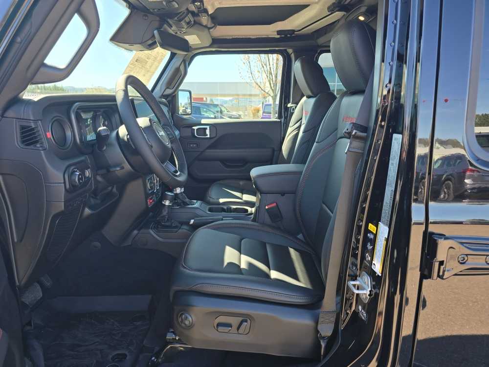 Thumbnail: 2026 Jeep Gladiator - 9