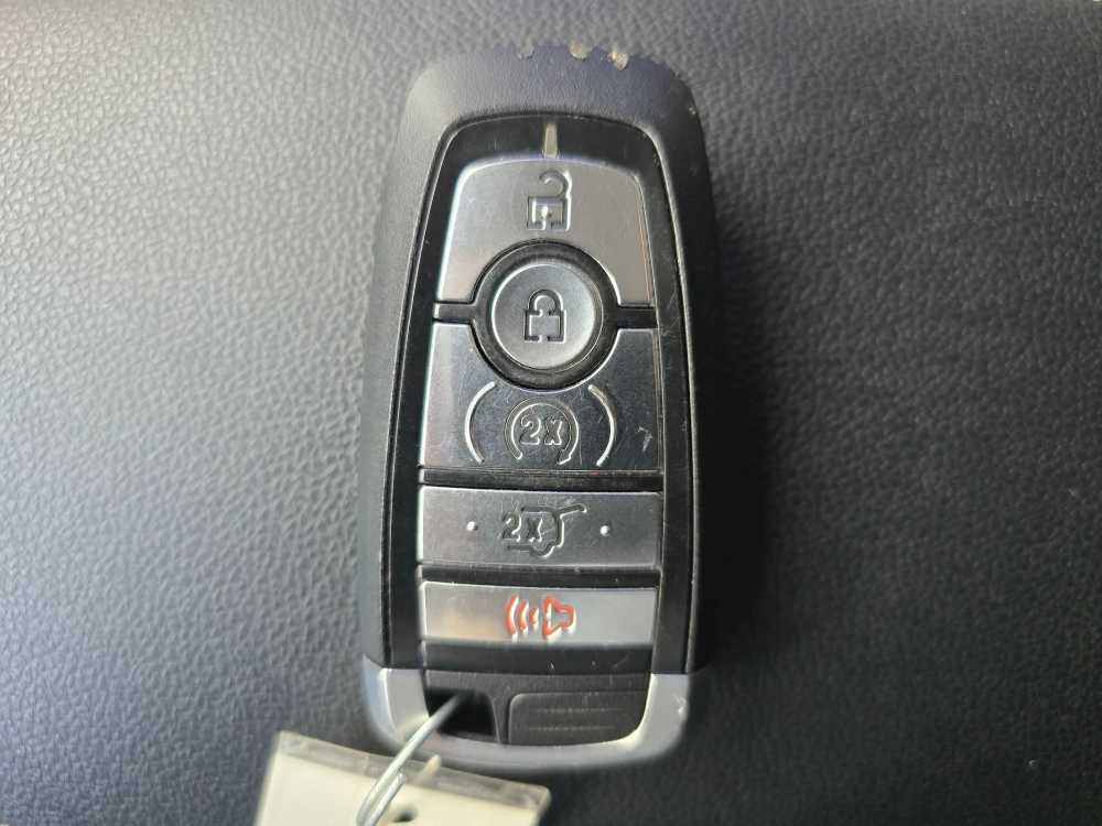 Thumbnail: 2021 Ford Escape - 21