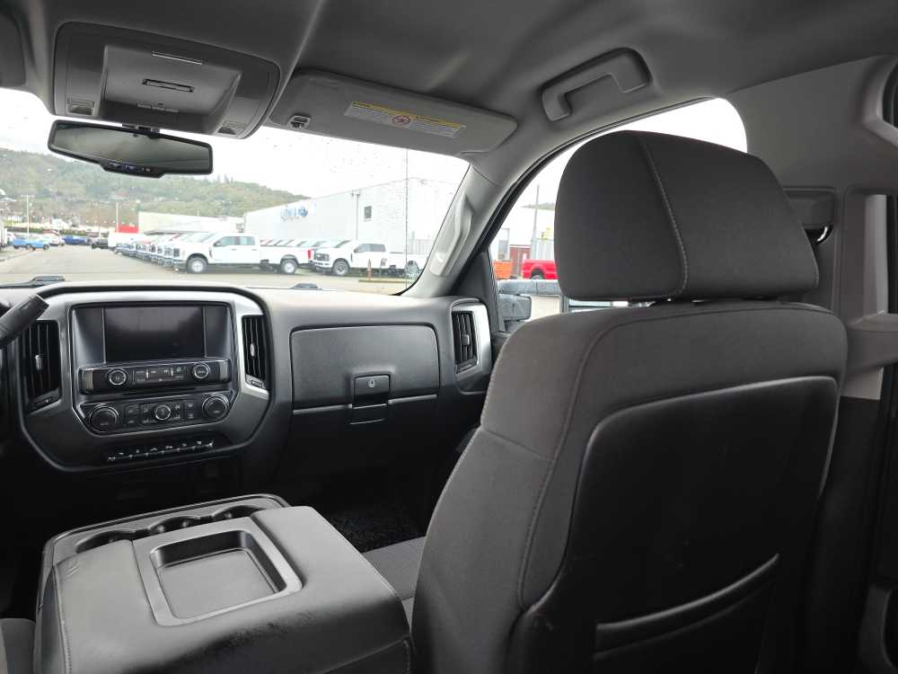 Thumbnail: 2015 Chevrolet Silverado 3500 - 14