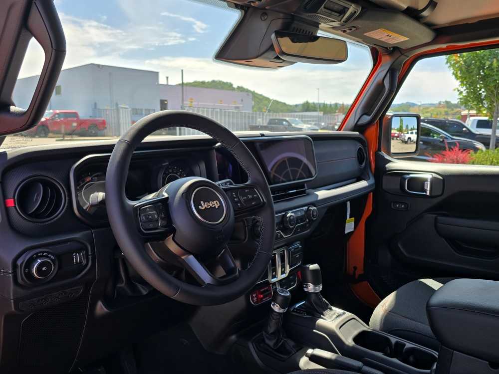 Thumbnail: 2025 Jeep Wrangler - 9