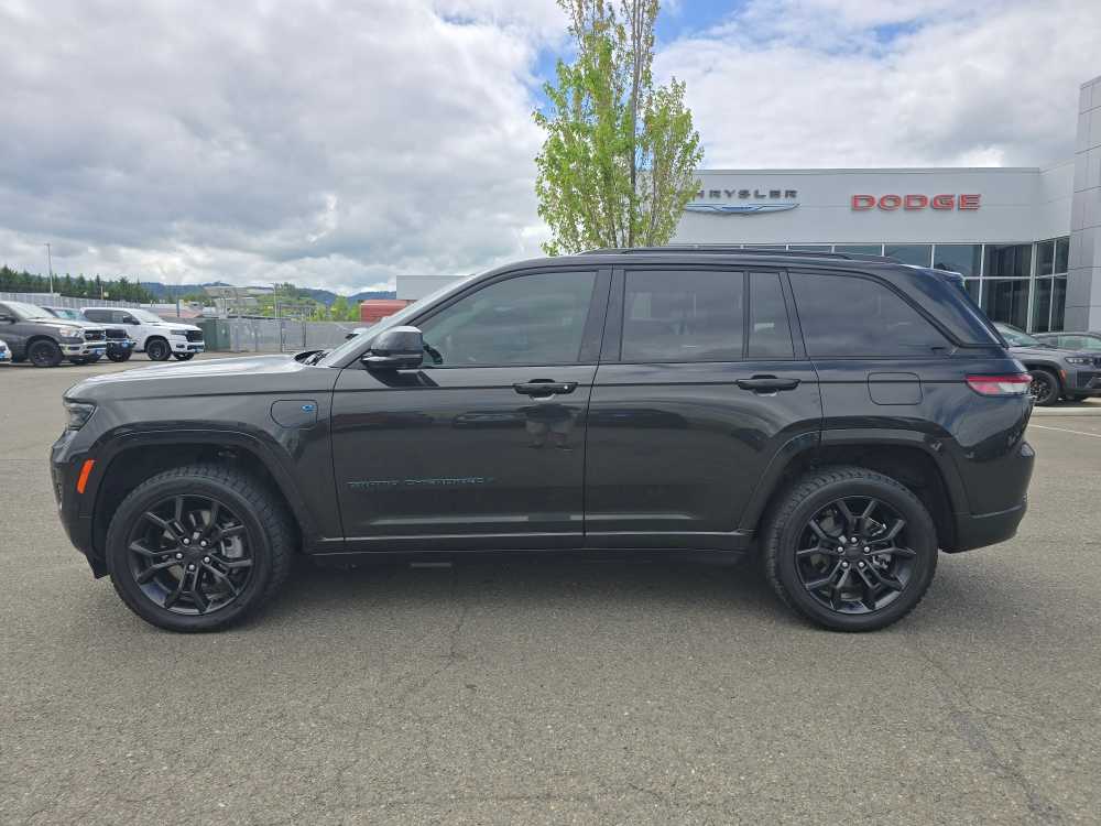 Thumbnail: 2023 Jeep Grand Cherokee - 2