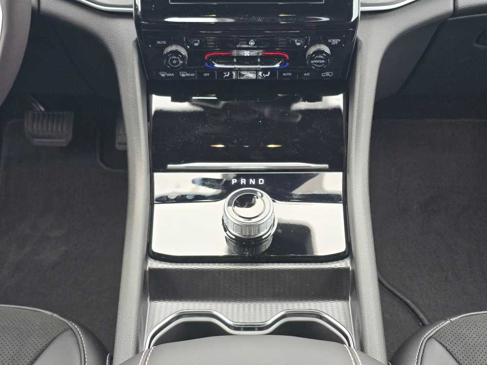 Thumbnail: 2025 Jeep Grand Cherokee L - 13