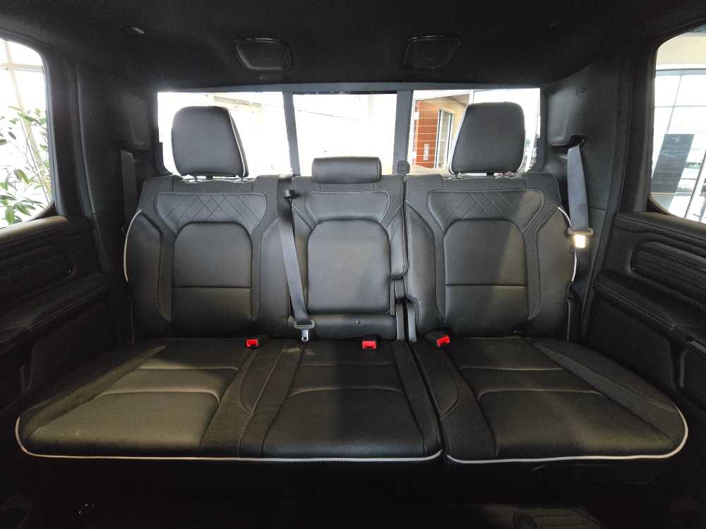 Thumbnail: 2026 RAM 1500 - 17