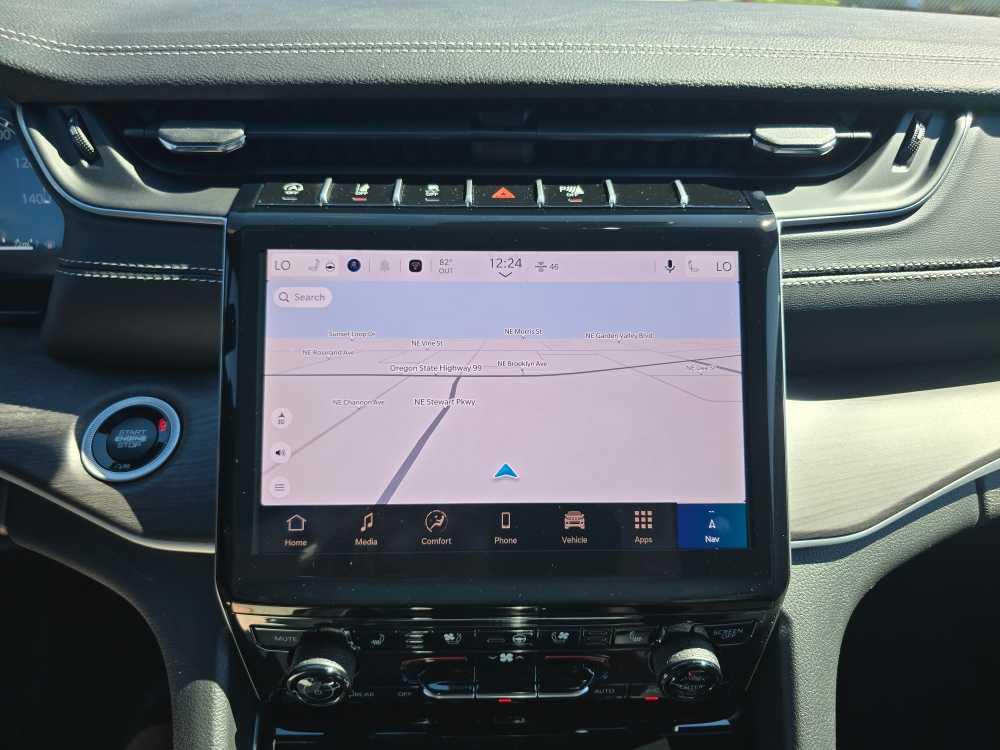 Thumbnail: 2025 Jeep Grand Cherokee - 12