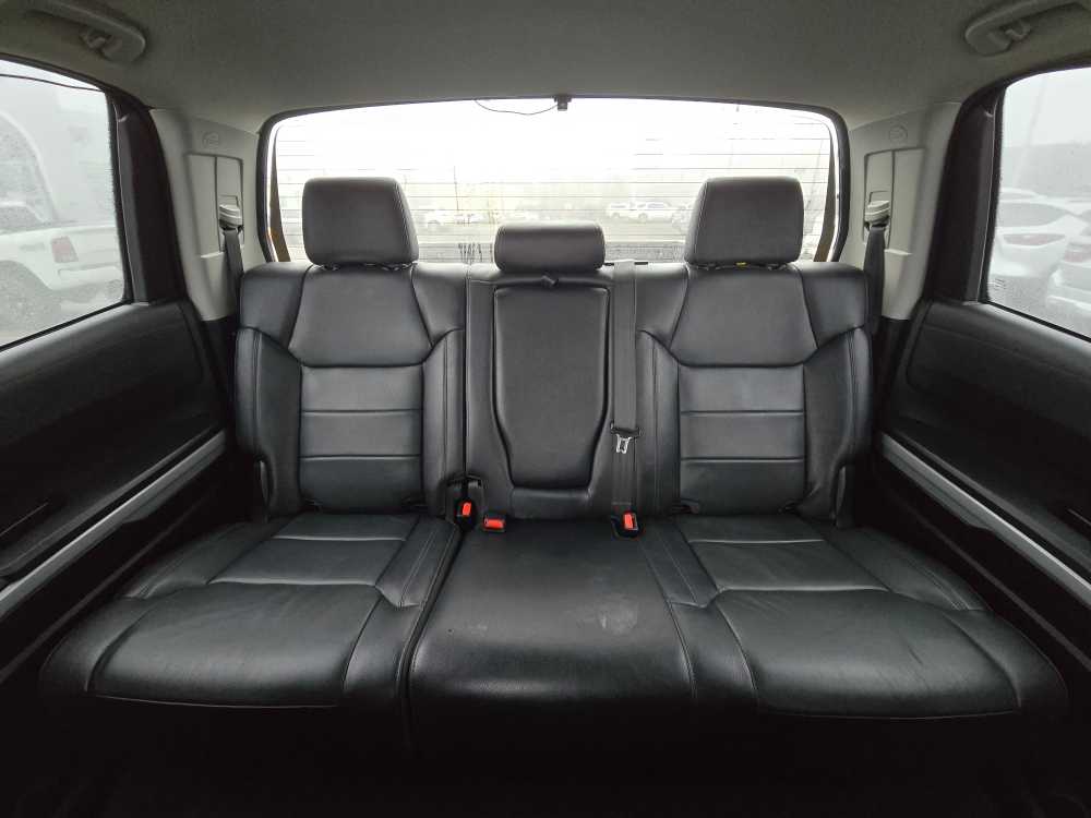 Thumbnail: 2020 Toyota Tundra - 17