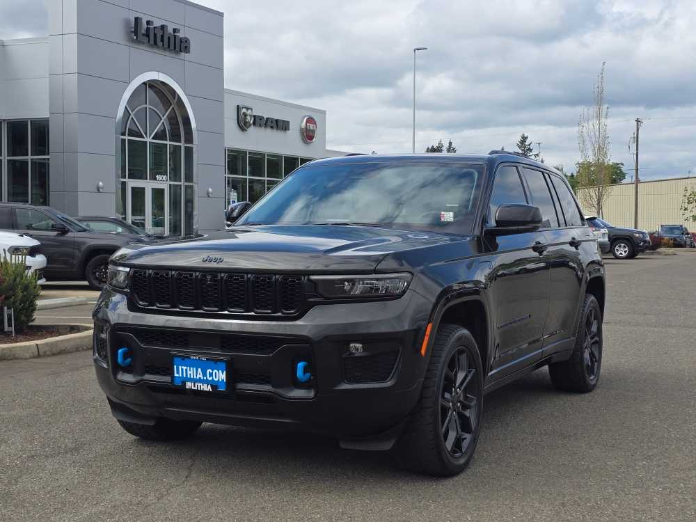 Thumbnail: 2023 Jeep Grand Cherokee - 1