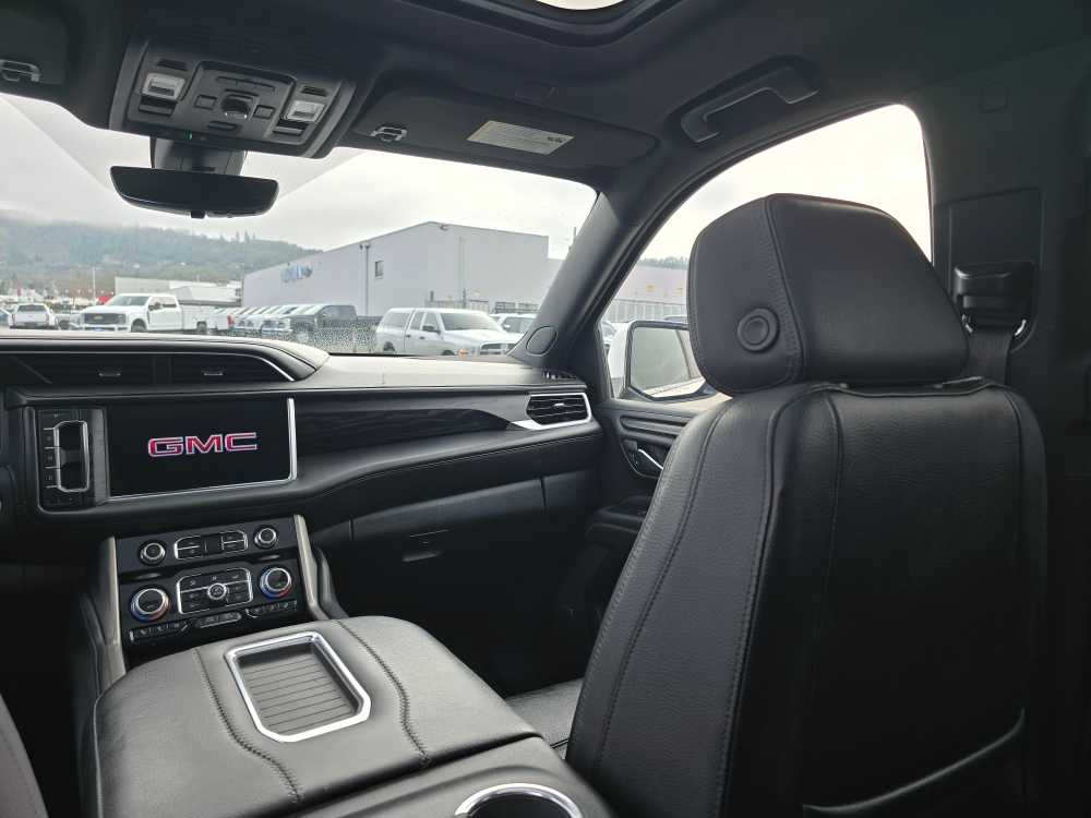 Thumbnail: 2021 GMC Yukon XL - 14