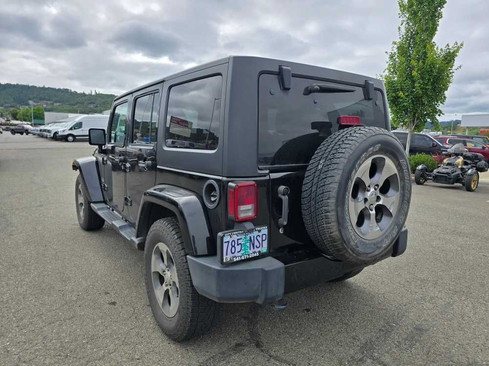 2018 Jeep Wrangler Unlimited Sahara 2