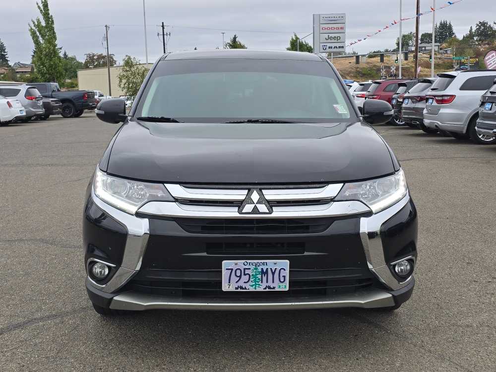 Thumbnail: 2018 Mitsubishi Outlander - 5