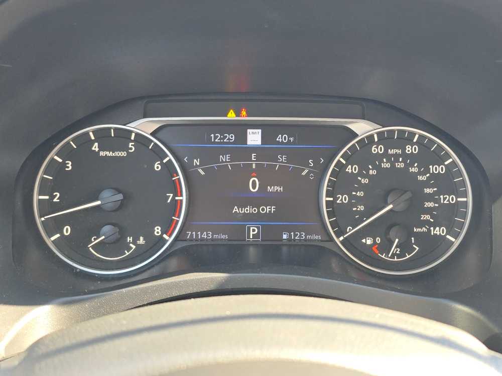 Thumbnail: 2020 Nissan Altima - 20