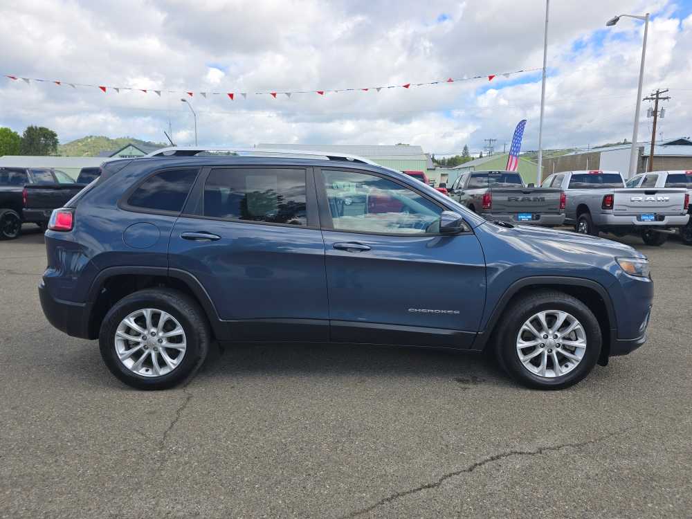 Thumbnail: 2021 Jeep Cherokee - 6