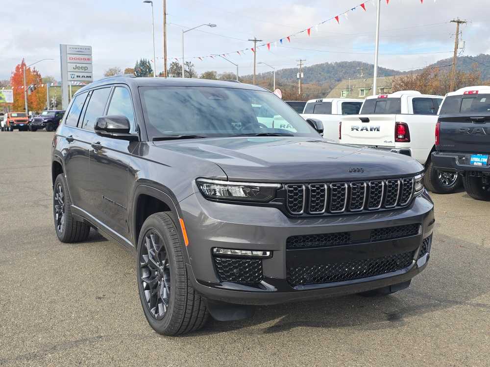 Thumbnail: 2025 Jeep Grand Cherokee L - 7