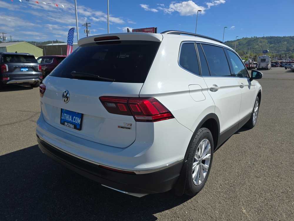 Thumbnail: 2018 Volkswagen Tiguan - 5