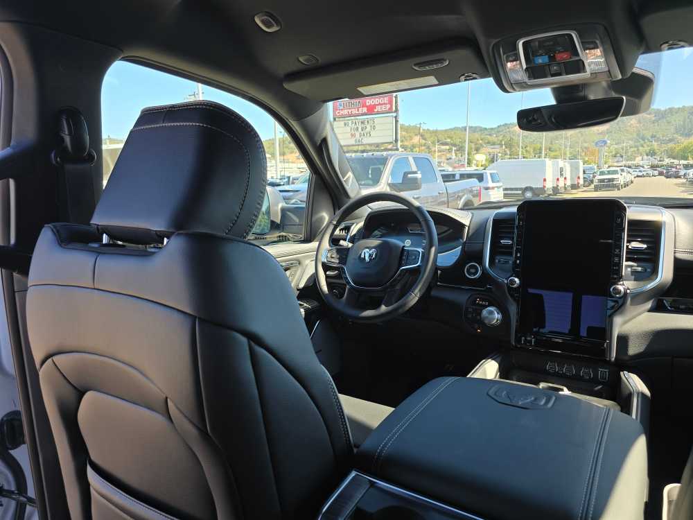 Thumbnail: 2026 RAM 1500 - 9