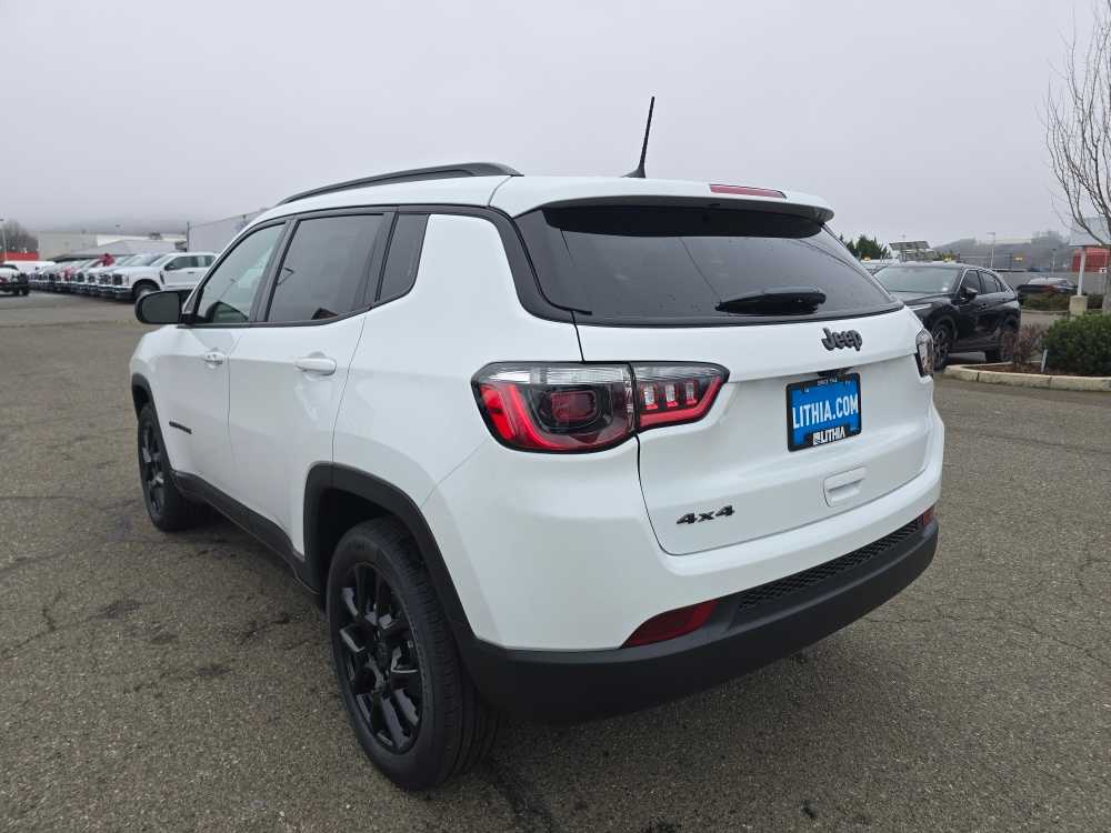 Thumbnail: 2026 Jeep Compass - 3
