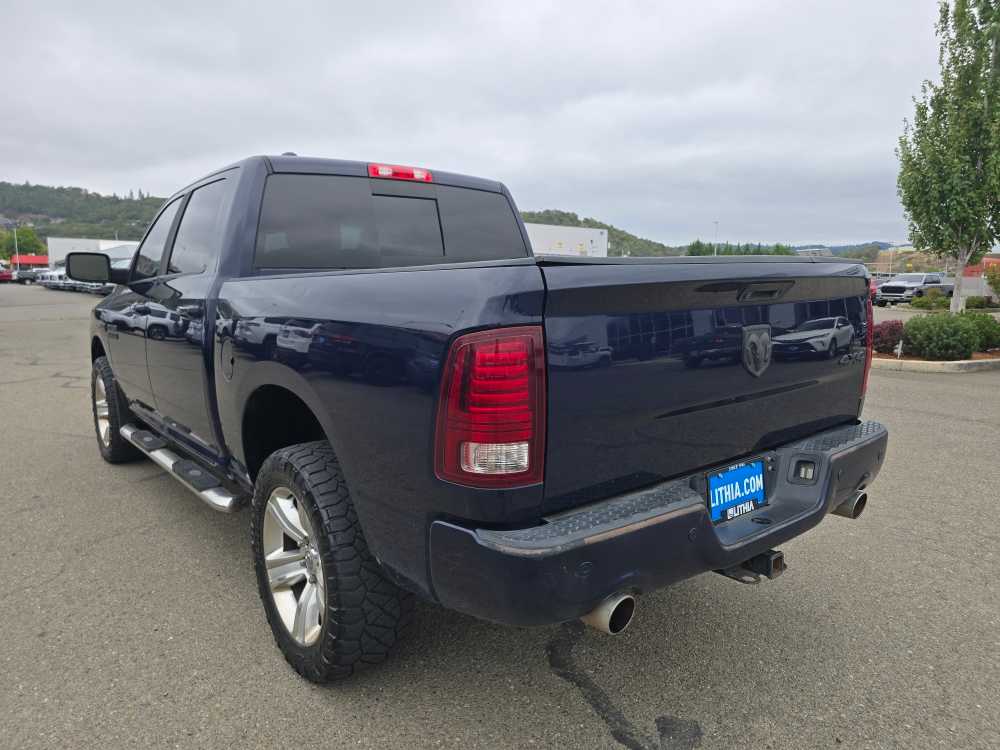 2014 Ram 1500 Sport photo 3