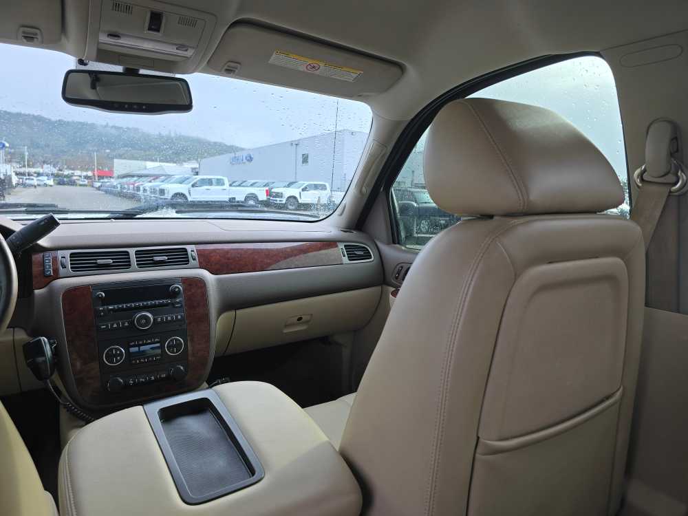 Thumbnail: 2011 Chevrolet Silverado 3500 - 14