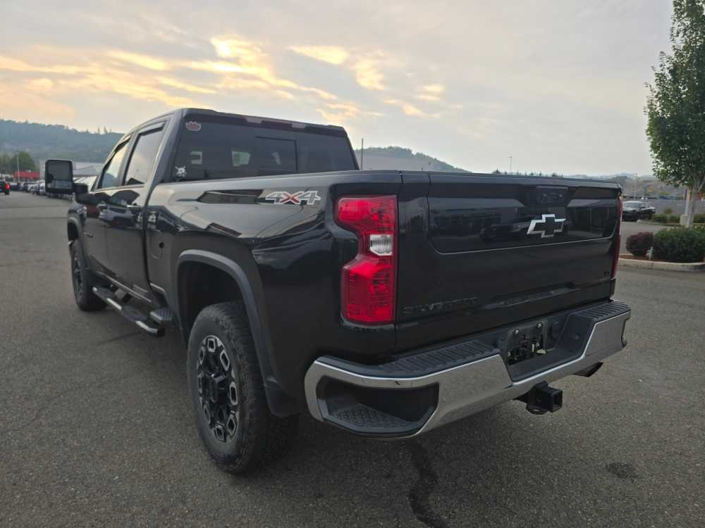Thumbnail: 2022 Chevrolet Silverado 2500 - 2