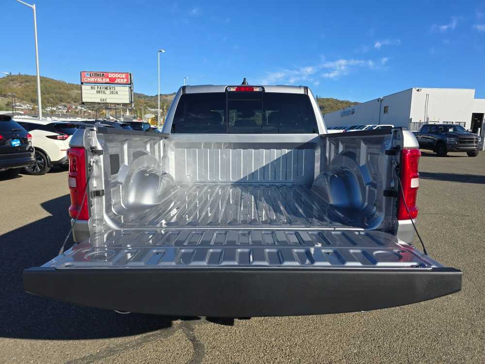 Thumbnail: 2026 RAM 1500 - 19