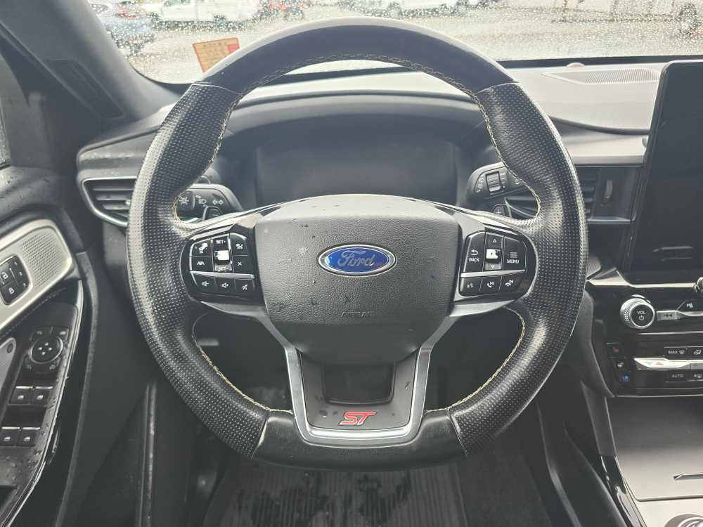 Thumbnail: 2021 Ford Explorer - 11